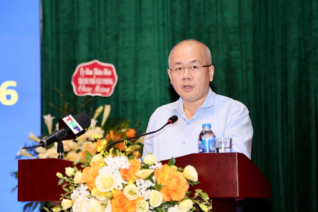 Chi cục Hải quan khu vực III gặp gỡ, đối thoại với 300 doanh nghiệp Chi cục Hải quan khu vực III gặp gỡ, đối thoại với 300 doanh nghiệp