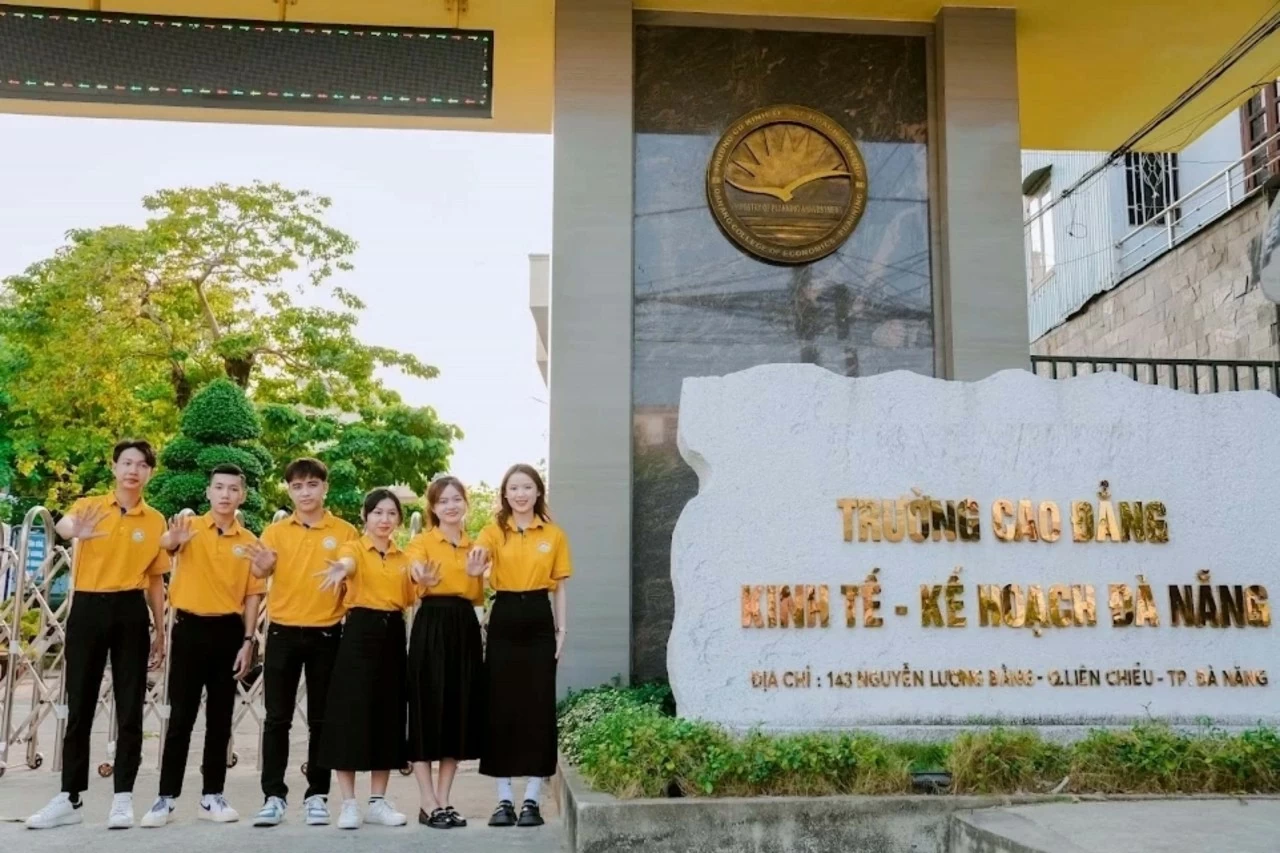 Học viện Chính sách và Phát triển thành lập 2 phân hiệu tại Bắc Ninh và Đà Nẵng Học viện Chính sách và Phát triển thành lập 2 phân hiệu tại Bắc Ninh và Đà Nẵng