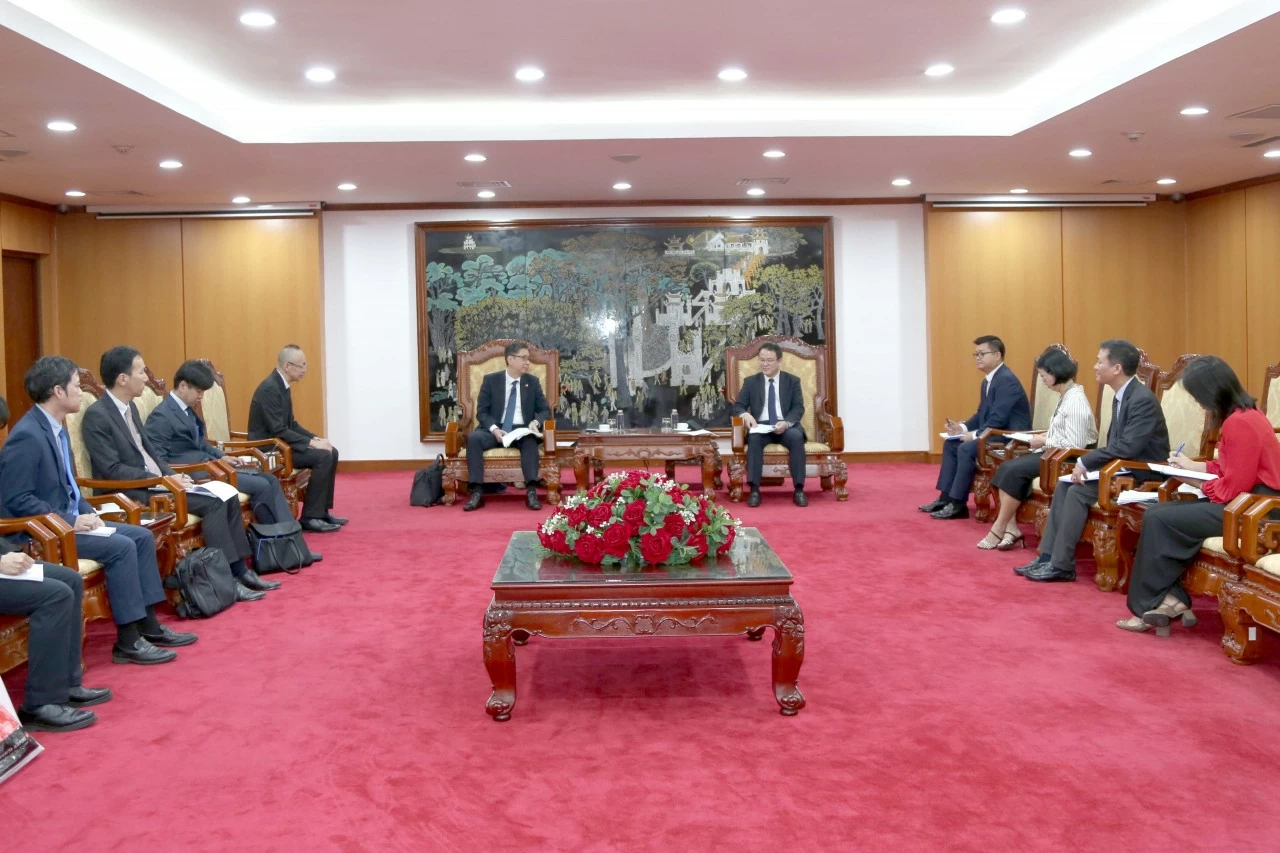 Bộ Tài chính phối hợp chặt chẽ với JICA triển khai hiệu quả các dự án ODA Bộ Tài chính phối hợp chặt chẽ với JICA triển khai hiệu quả các dự án ODA