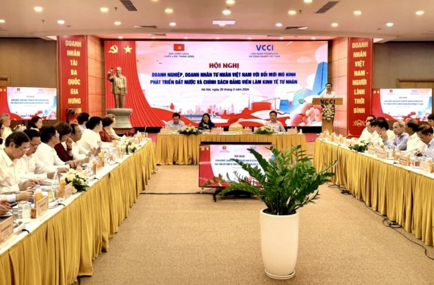 Trao cơ hội cho doanh nghiệp tư nhân tham gia các dự án chiến lược quốc gia Trao cơ hội cho doanh nghiệp tư nhân tham gia các dự án chiến lược quốc gia