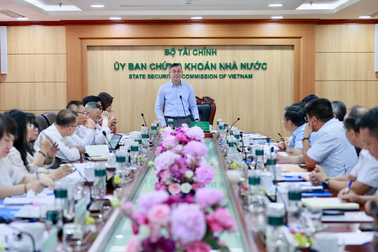 Thị trường chứng khoán Việt Nam từng bước phát triển minh bạch và bền vững hơn