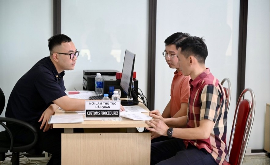 Hải quan diễn tập đấu tranh chống ma túy tại cảng biển Nghi Sơn