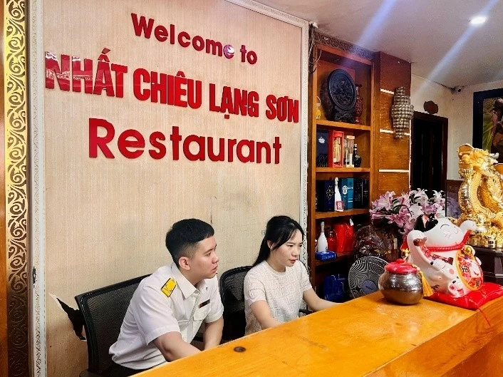 Công chức Thuế cơ sở 1 tỉnh Quảng Ninh hướng dẫn doanh nghiệp lập hóa đơn điện tử khởi tạo từ máy tính tiền trên phần mềm Công chức Thuế cơ sở 1 tỉnh Quảng Ninh hướng dẫn doanh nghiệp lập hóa đơn điện tử khởi tạo từ máy tính tiền trên phần mềm