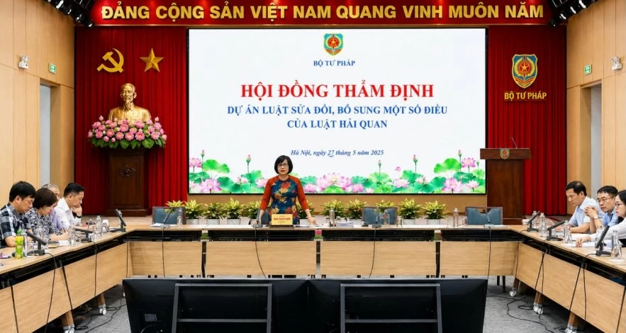 Góp ý hoàn thiện Luật Hải quan theo hướng số hóa, quản trị thông minh
