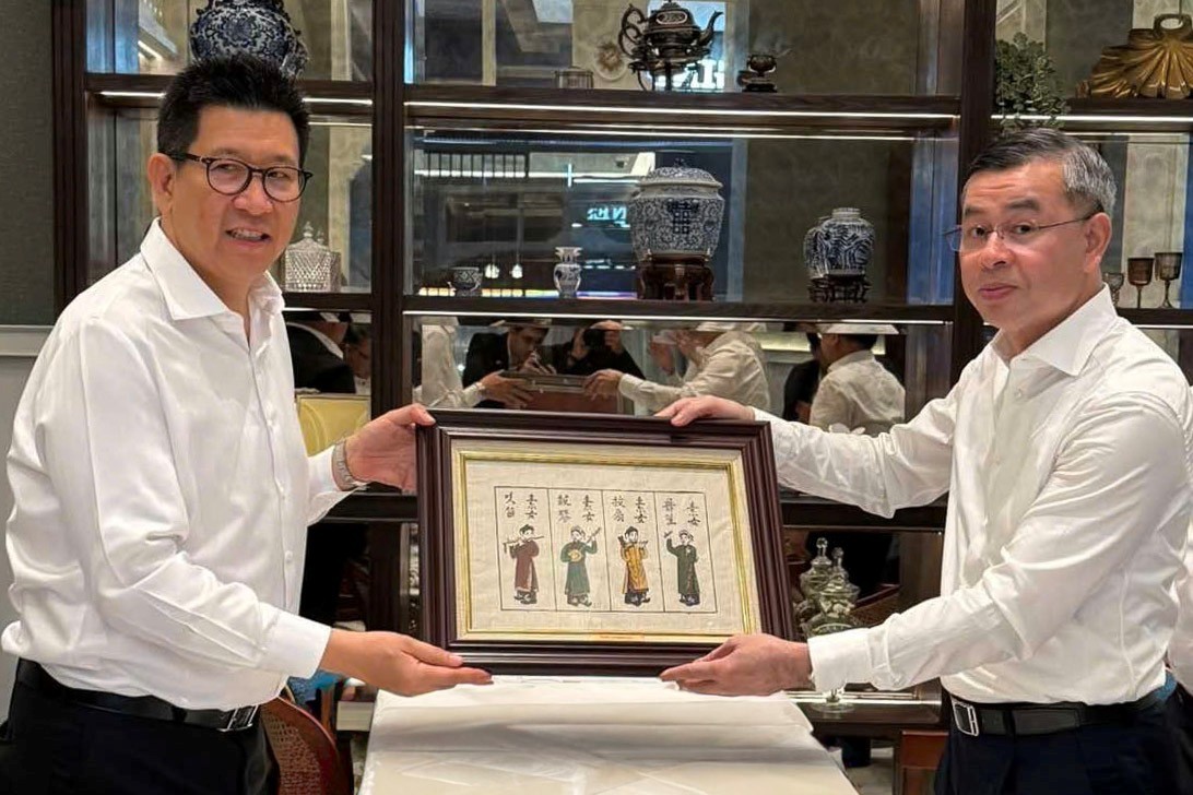 Bộ trưởng Bộ Tài chính Ngô Văn Tuấn hội đàm với Phó Thủ tướng kiêm Bộ trưởng Tài chính Thái Lan Ekniti Nitithanprapas Bộ trưởng Bộ Tài chính Ngô Văn Tuấn hội đàm với Phó Thủ tướng kiêm Bộ trưởng Tài chính Thái Lan Ekniti Nitithanprapas