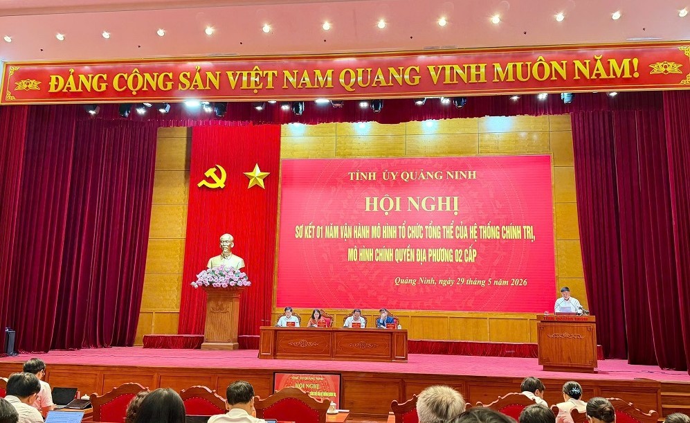 Quảng Ninh sẽ dành 1.800 tỷ đồng từ nguồn tăng thu ngân sách để phục vụ an sinh xã hội Quảng Ninh sẽ dành 1.800 tỷ đồng từ nguồn tăng thu ngân sách để phục vụ an sinh xã hội