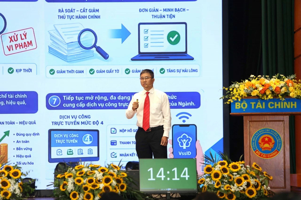 Đảng ủy Bộ Tài chính tổ chức Hội thi báo cáo viên, tuyên truyền viên giỏi trong Đảng bộ Bộ Tài chính Đảng ủy Bộ Tài chính tổ chức Hội thi báo cáo viên, tuyên truyền viên giỏi trong Đảng bộ Bộ Tài chính