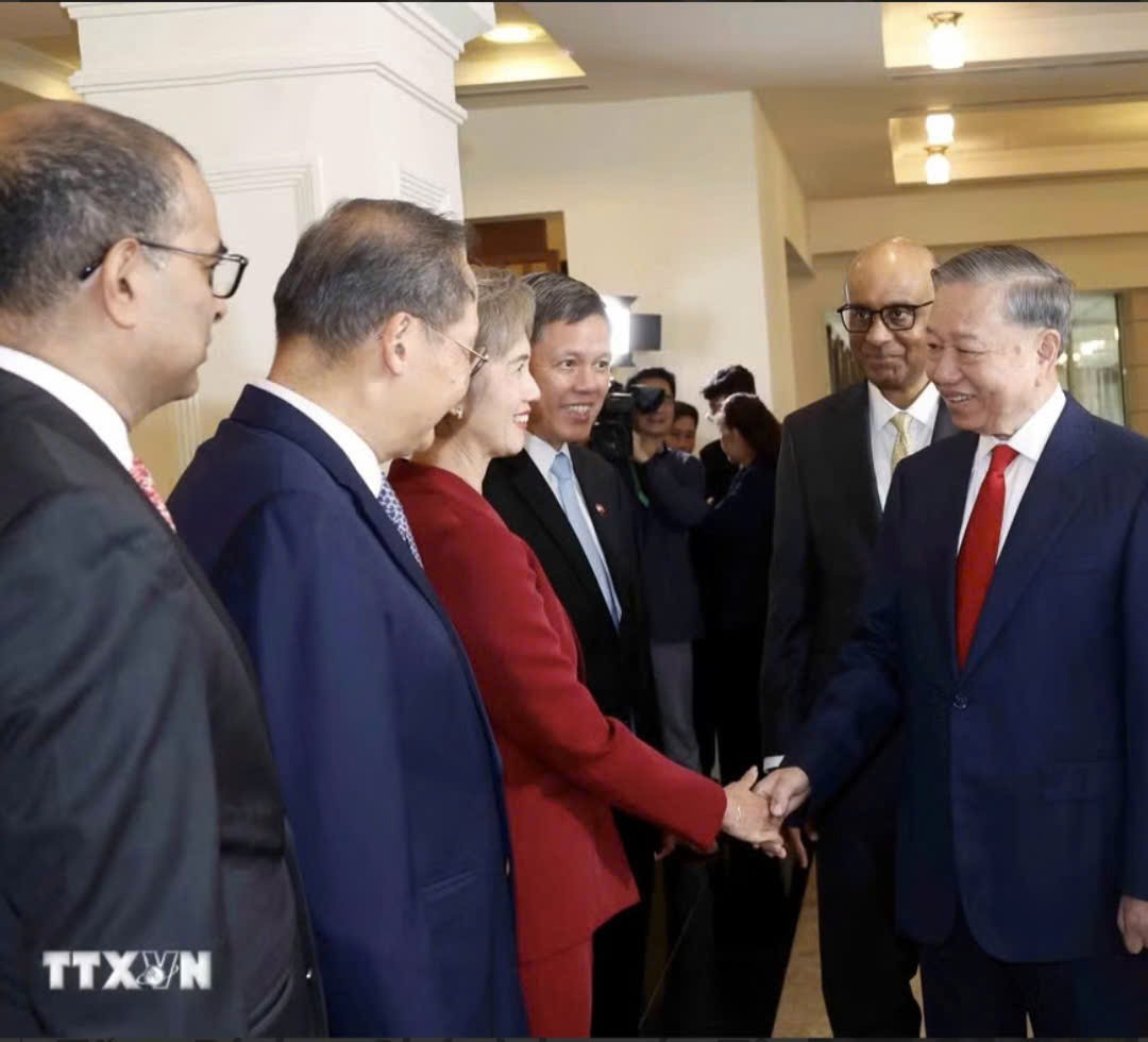 Lễ đón Tổng Bí thư, Chủ tịch nước Tô Lâm và Phu nhân thăm cấp Nhà nước tới Singapore Lễ đón Tổng Bí thư, Chủ tịch nước Tô Lâm và Phu nhân thăm cấp Nhà nước tới Singapore