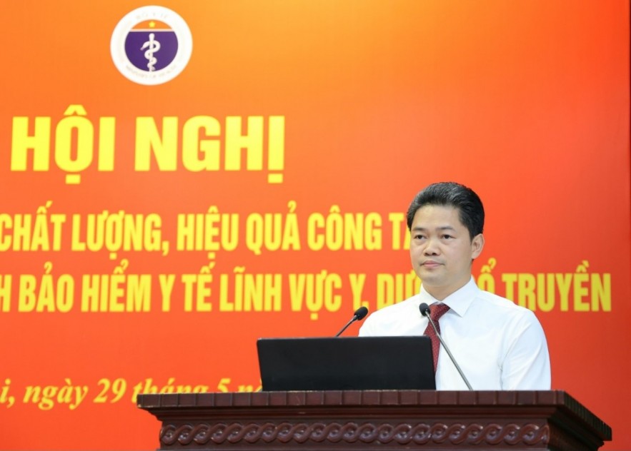 Đổi mới chính sách bảo hiểm y tế với y học cổ truyền, gắn với xu hướng chuyển mạnh sang phòng bệnh Đổi mới chính sách bảo hiểm y tế với y học cổ truyền, gắn với xu hướng chuyển mạnh sang phòng bệnh