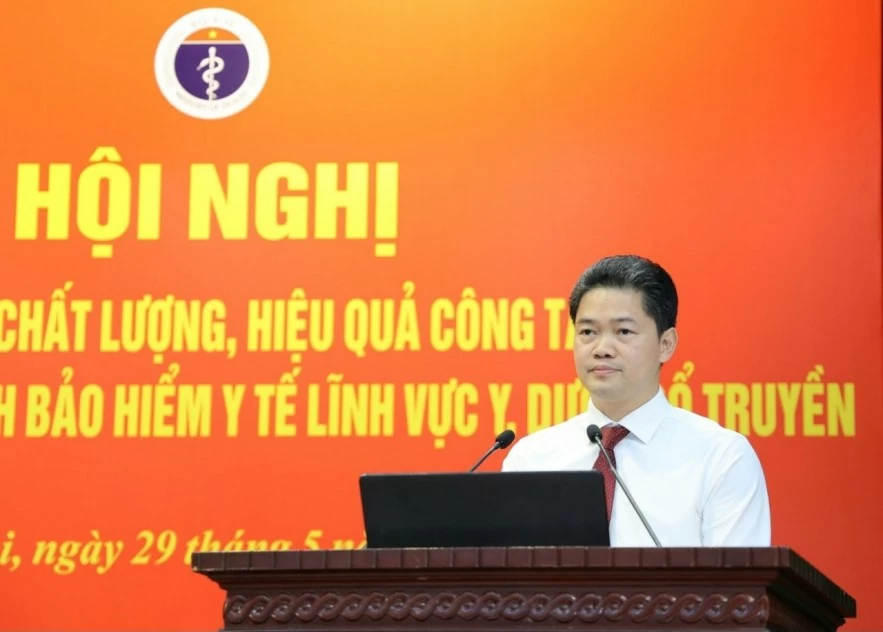 Đổi mới chính sách bảo hiểm y tế với y học cổ truyền, gắn với xu hướng chuyển mạnh sang phòng bệnh Đổi mới chính sách bảo hiểm y tế với y học cổ truyền, gắn với xu hướng chuyển mạnh sang phòng bệnh