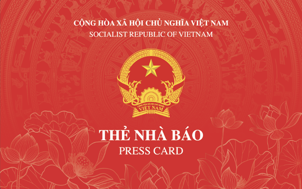 Thẻ nhà báo mới tích hợp mã QR xác thực thông tin theo thời gian thực Thẻ nhà báo mới tích hợp mã QR xác thực thông tin theo thời gian thực