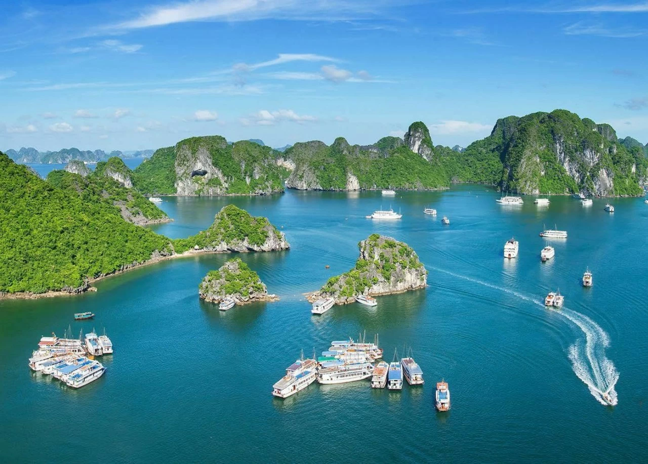 “Biển Việt Nam - Hành trình không gian xanh” lan tỏa thông điệp bảo vệ môi trường biển