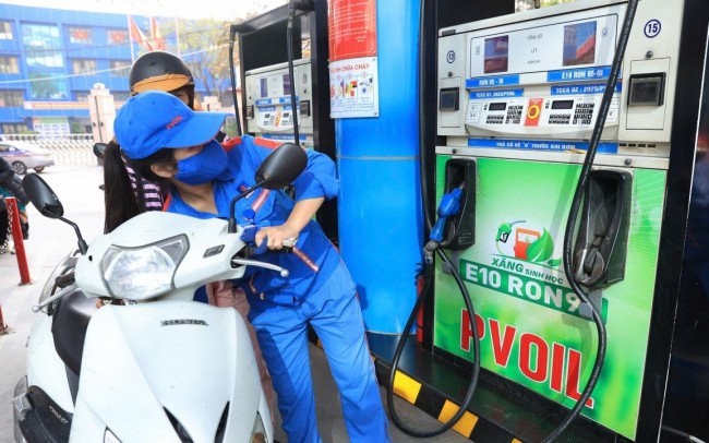Từ 1/6, dùng xăng E10 toàn quốc: Doanh nghiệp xe phải rà soát tương thích