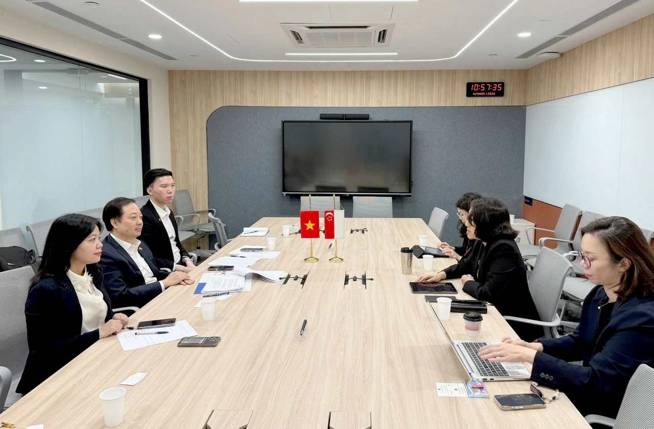 Việt Nam - Singapore thúc đẩy hợp tác thực chất, chuẩn bị cho Kỳ họp CMM lần thứ 20 Việt Nam - Singapore thúc đẩy hợp tác thực chất, chuẩn bị cho Kỳ họp CMM lần thứ 20