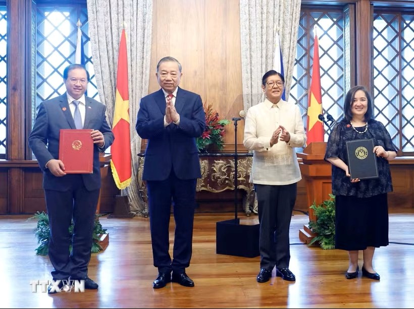 Tuyên bố chung về quan hệ Đối tác Chiến lược tăng cường giữa CH Philippines và CHXHCN Việt Nam