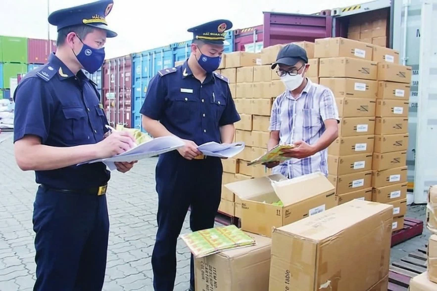 Cắt giảm đồng loạt thủ tục hải quan, doanh nghiệp giảm mạnh chi phí tuân thủ Cắt giảm đồng loạt thủ tục hải quan, doanh nghiệp giảm mạnh chi phí tuân thủ