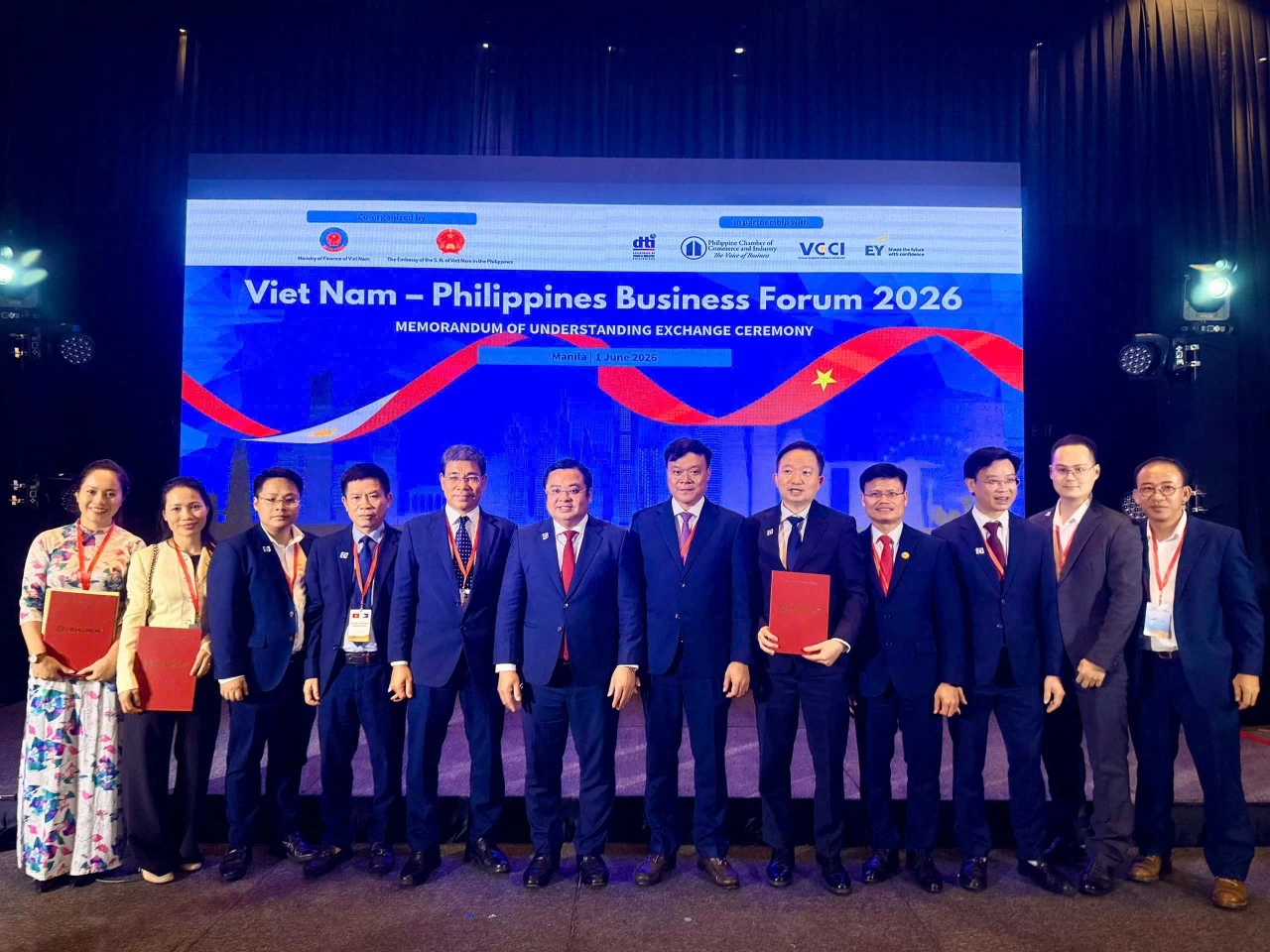 Vinachem ký kết hợp tác với các đối tác hàng đầu Philippines
