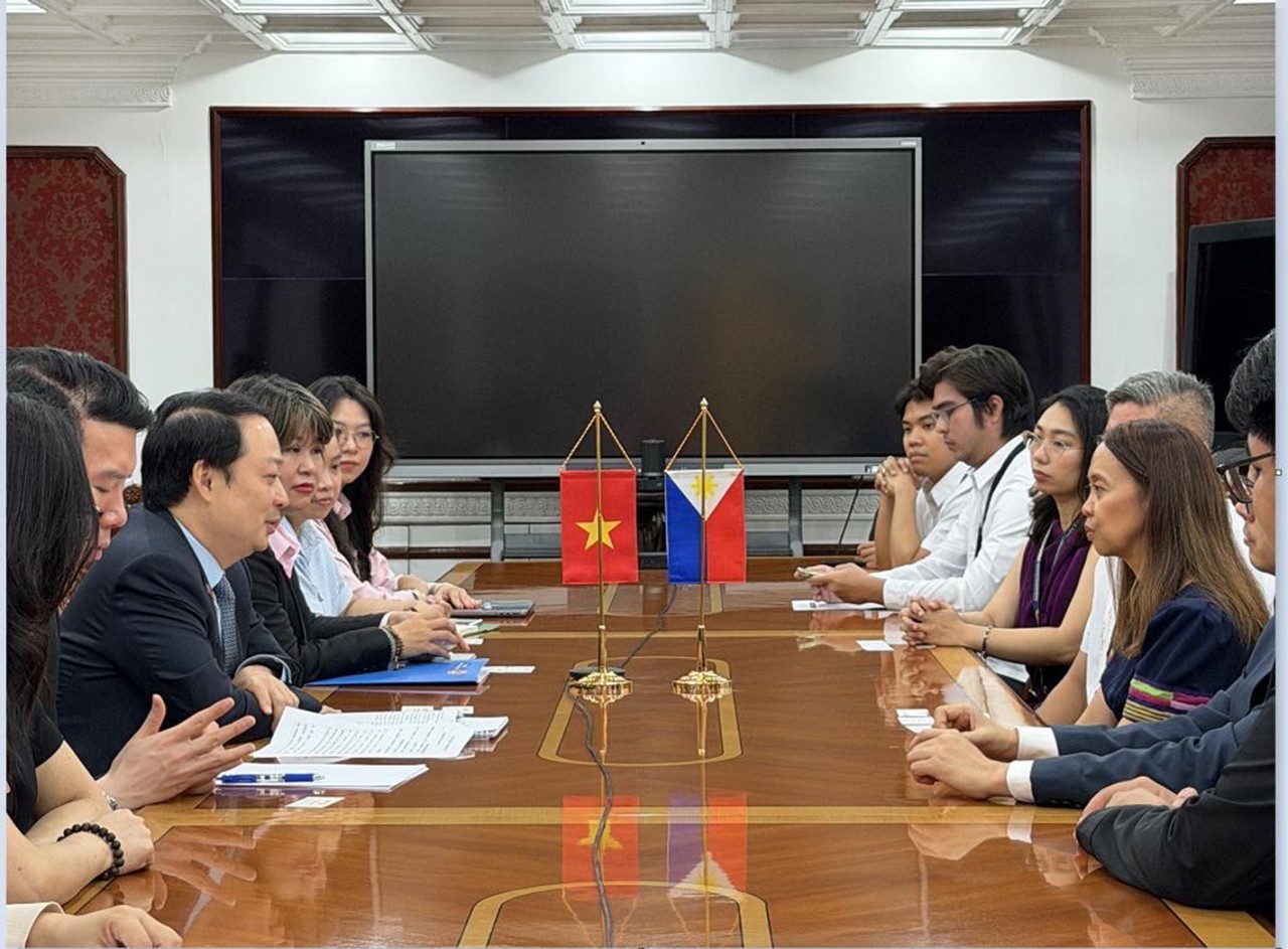 Việt Nam khảo sát kinh nghiệm về phát hành trái phiếu quốc tế của Philippines