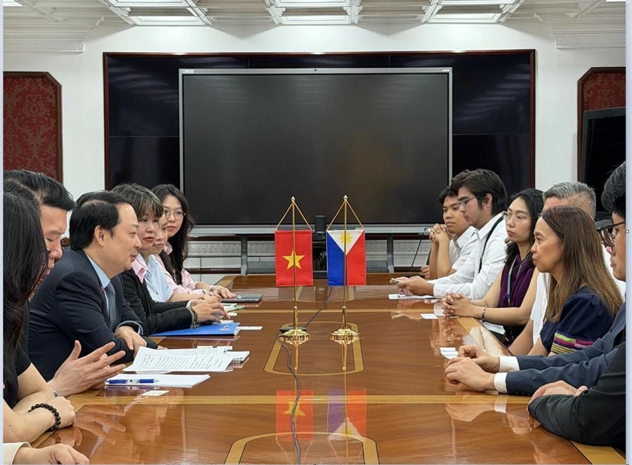 Việt Nam tăng cường hợp tác về phát hành trái phiếu quốc tế của Philippines