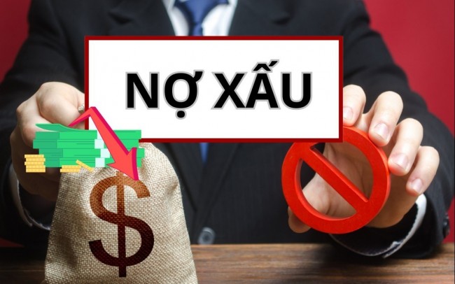 Bộ đệm dự phòng mỏng nhất từ năm 2018 giữa áp lực nợ xấu gia tăng