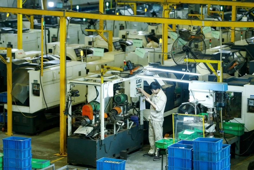 Thể chế chuyển động mạnh mẽ, khơi thông nguồn lực cho doanh nghiệp Thể chế chuyển động mạnh mẽ, khơi thông nguồn lực cho doanh nghiệp