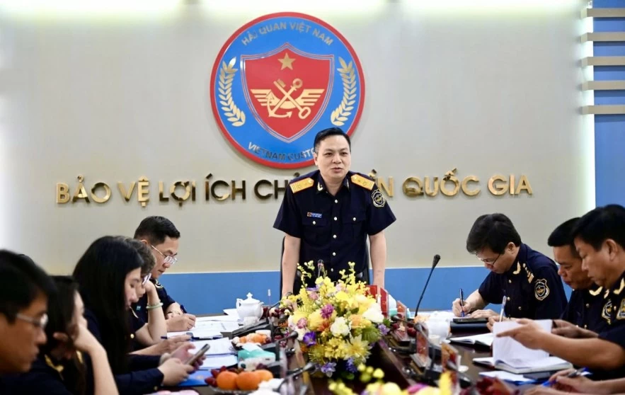 Hải quan lấy người dân, doanh nghiệp làm trung tâm phục vụ để nuôi dưỡng nguồn thu