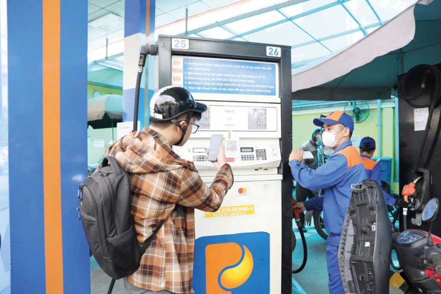 Sức ép và cơ hội mới từ chuẩn hóa công ty đại chúng