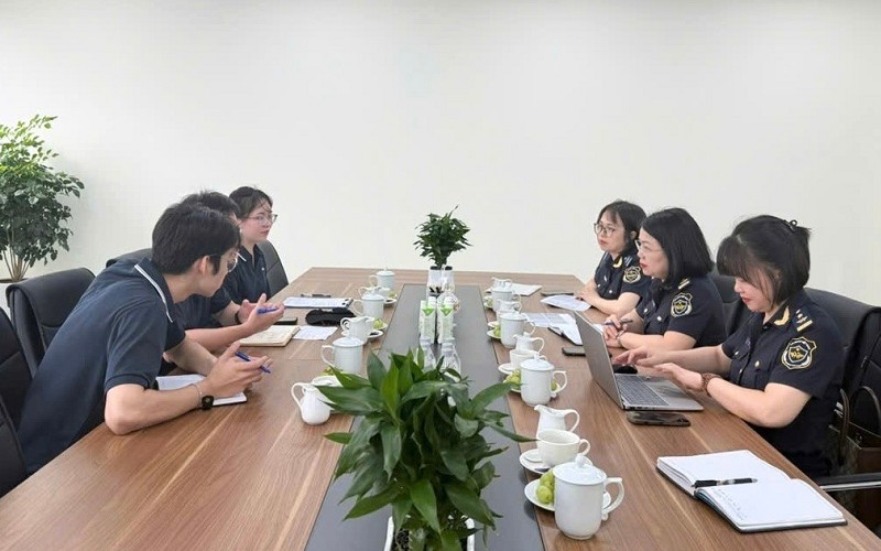 Chi cục Hải quan khu vực VIII đồng hành cùng doanh nghiệp