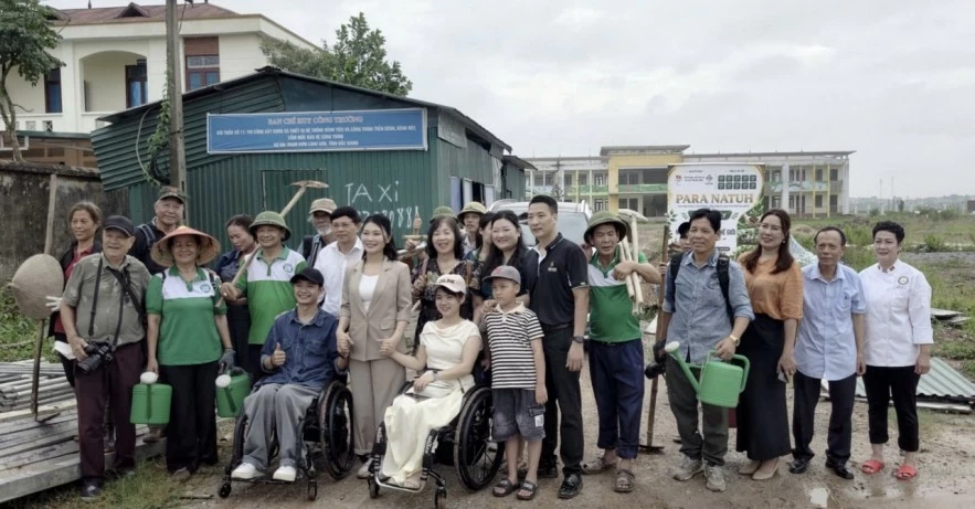 Trồng cây xanh, vun đắp những giá trị hòa nhập bền vững Trồng cây xanh, vun đắp những giá trị hòa nhập bền vững