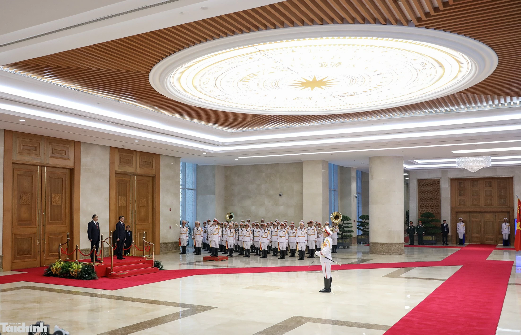 Thủ tướng Lê Minh Hưng chủ trì lễ đón Thủ tướng Lào Sonexay Siphandone Thủ tướng Lê Minh Hưng chủ trì lễ đón Thủ tướng Lào Sonexay Siphandone