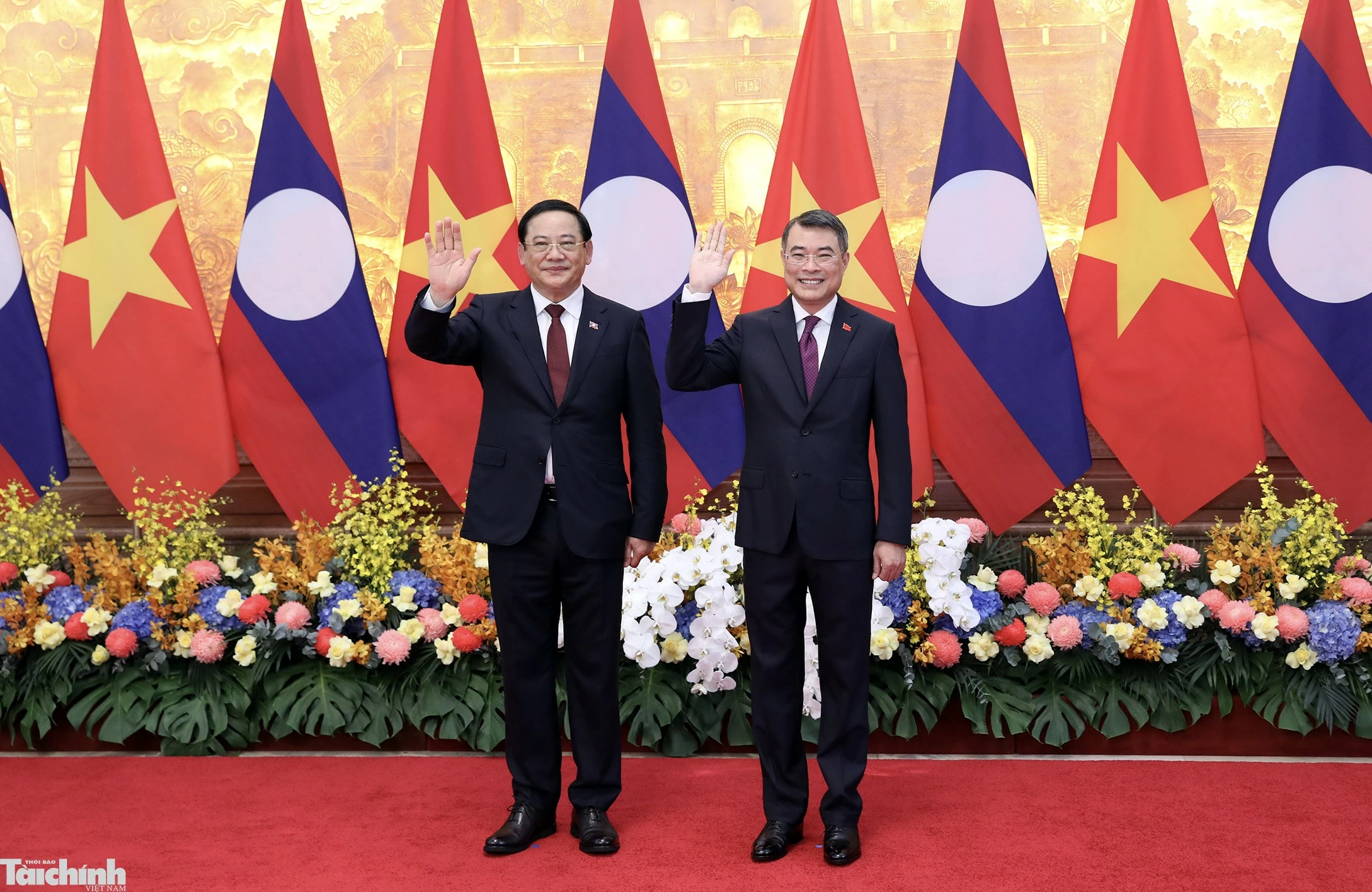 Thủ tướng Lê Minh Hưng chủ trì lễ đón Thủ tướng Lào Sonexay Siphandone Thủ tướng Lê Minh Hưng chủ trì lễ đón Thủ tướng Lào Sonexay Siphandone