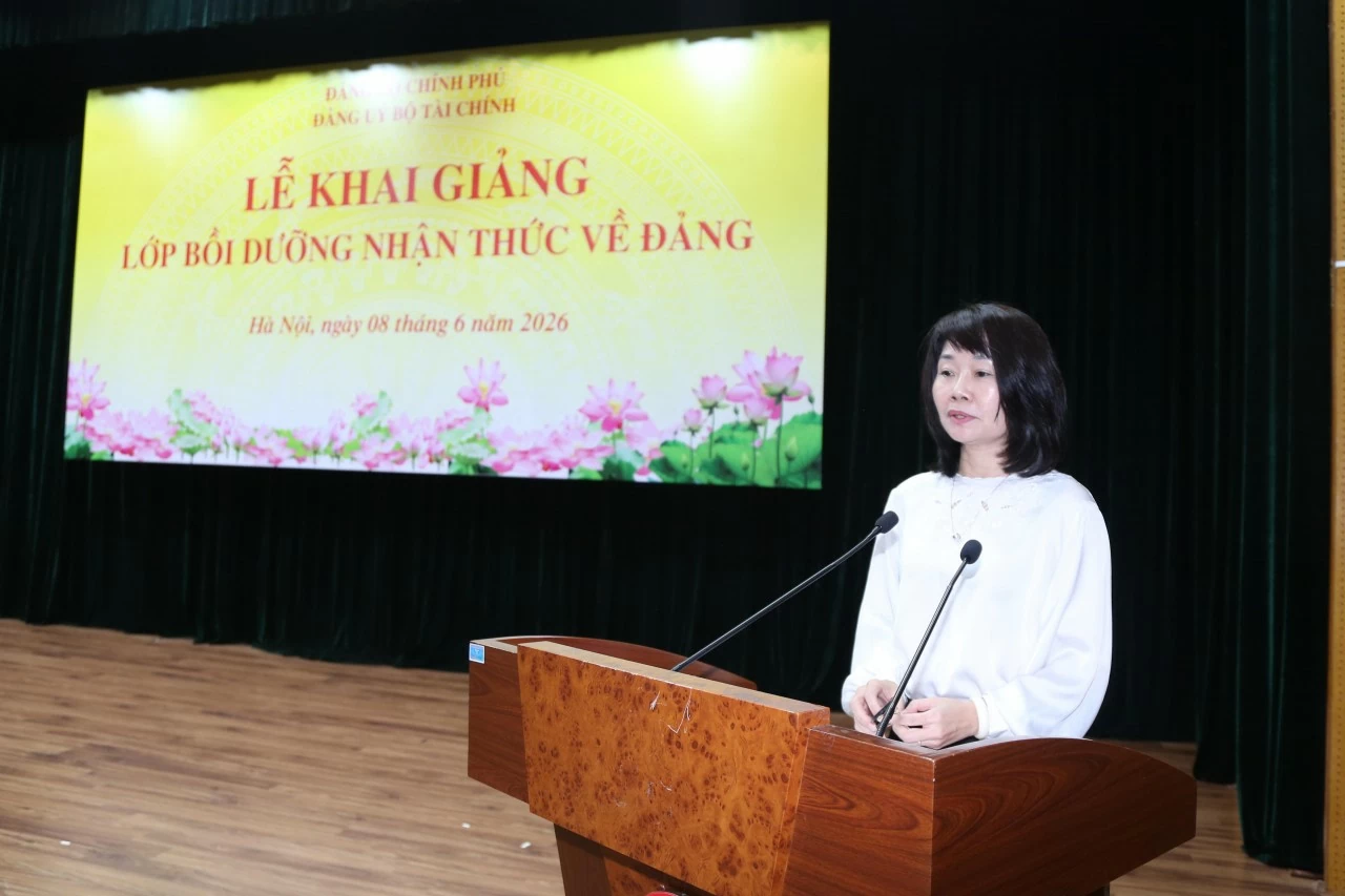 Đảng ủy Bộ Tài chính khai giảng Lớp bồi dưỡng nhận thức về Đảng cho quần chúng 245 ưu tú Đảng ủy Bộ Tài chính khai giảng Lớp bồi dưỡng nhận thức về Đảng cho quần chúng 245 ưu tú