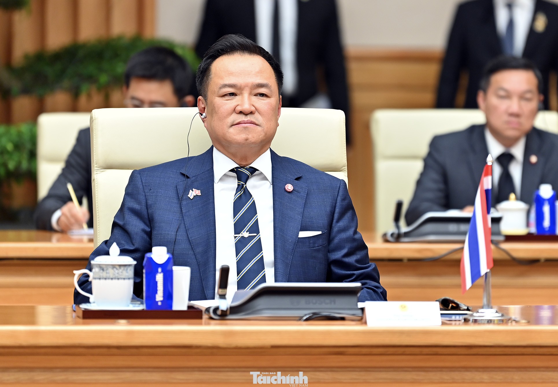 Thủ tướng Lê Minh Hưng đón chính thức Thủ tướng Thái Lan Anutin Charnvirakul Thủ tướng Lê Minh Hưng đón chính thức Thủ tướng Thái Lan Anutin Charnvirakul