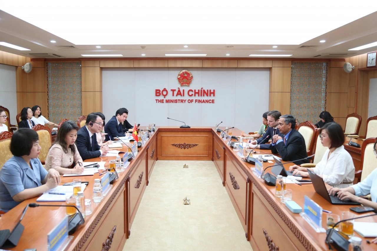 IMF cam kết hợp tác sâu rộng với Việt Nam trong việc phát triển thị trường vốn IMF cam kết hợp tác sâu rộng với Việt Nam trong việc phát triển thị trường vốn