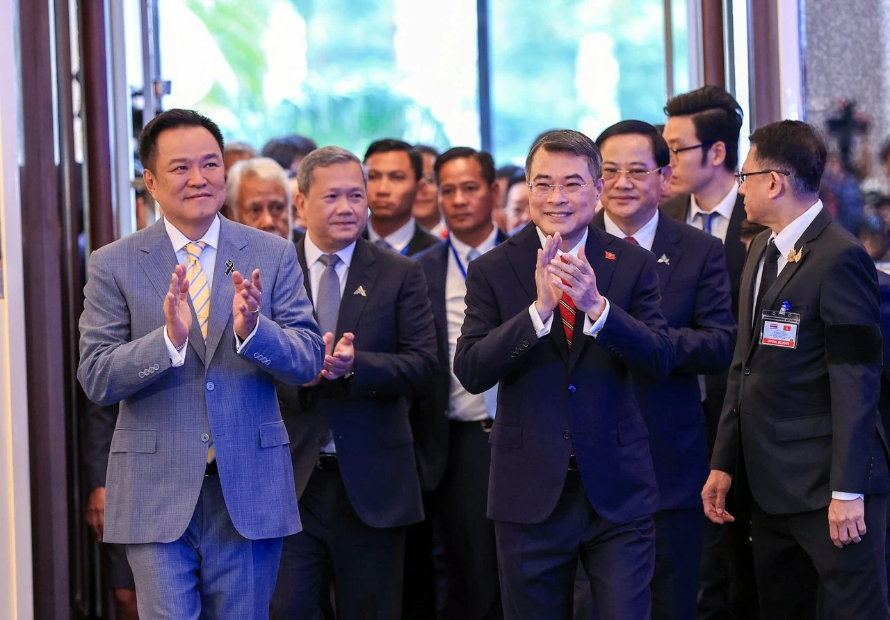 Việt Nam cam kết mạnh mẽ tiếp tục đồng hành cùng ASEAN bằng khát vọng kiến tạo tương lai