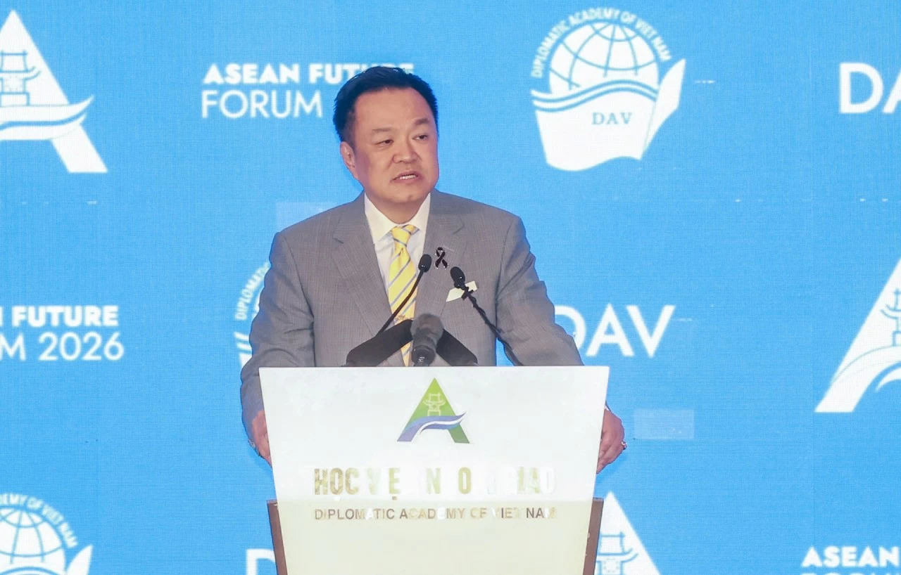 Xây dựng ASEAN tự cường trong thế giới nhiều biến động Xây dựng ASEAN tự cường trong thế giới nhiều biến động