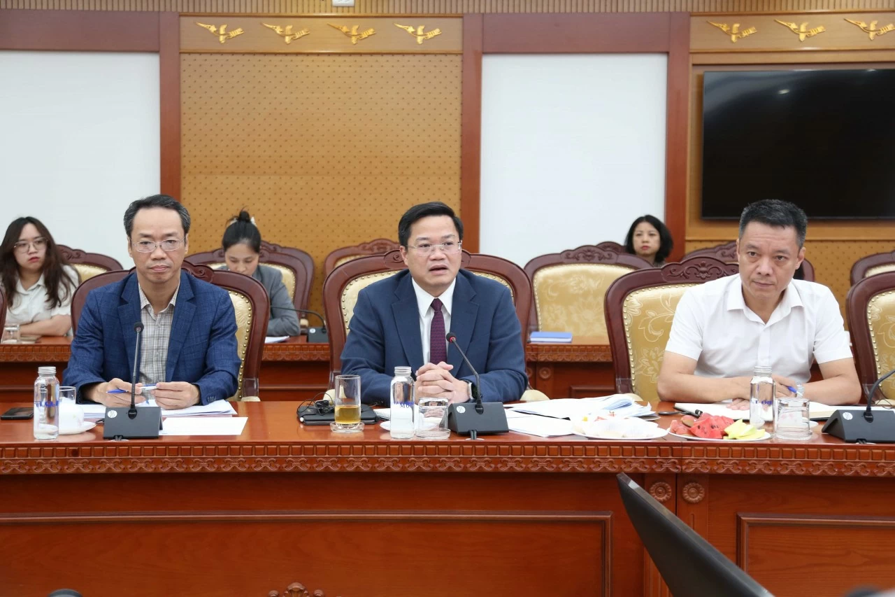 Đẩy mạnh hợp tác tài chính Việt Nam - EU: Chuyển hóa quan hệ chiến lược thành kết quả cụ thể Đẩy mạnh hợp tác tài chính Việt Nam - EU: Chuyển hóa quan hệ chiến lược thành kết quả cụ thể