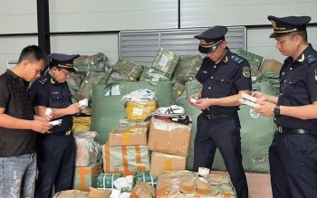 Bộ Tài chính sửa đổi thủ tục giám sát hàng hóa có yêu cầu bảo hộ sở hữu trí tuệ