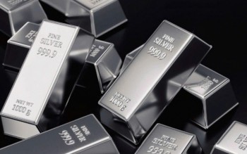 Ngày 10/6: Giá bạc trong nước và thế giới đồng loạt giảm