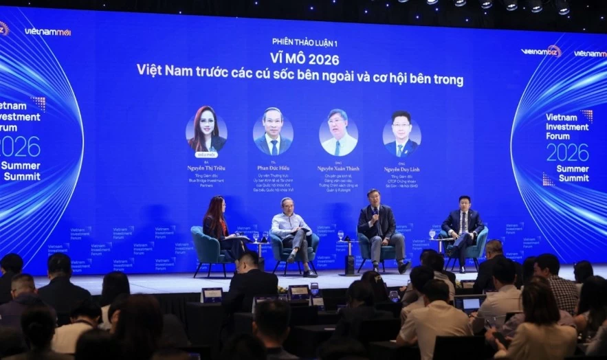 Áp lực tỷ giá và bài toán hấp thụ vốn của nền kinh tế Áp lực tỷ giá và bài toán hấp thụ vốn của nền kinh tế