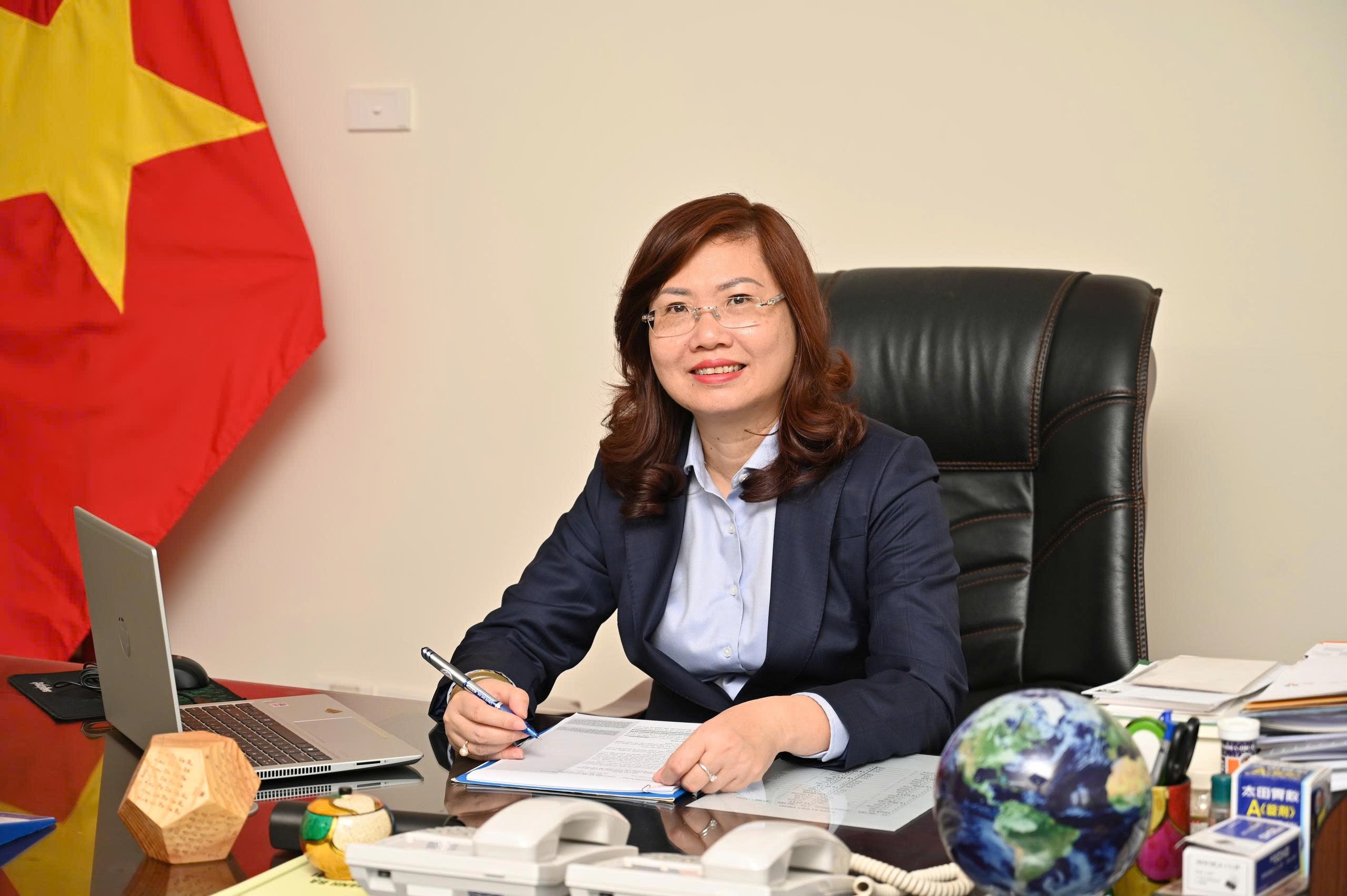 Báo chí góp phần xây dựng niềm tin, lan tỏa minh bạch và thúc đẩy sự phát triển bền vững thị trường chứng khoán Báo chí góp phần xây dựng niềm tin, lan tỏa minh bạch và thúc đẩy sự phát triển bền vững thị trường chứng khoán
