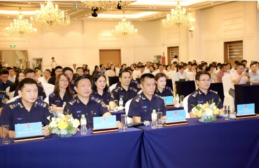Hải quan khu vực X cam kết đồng hành, tạo thuận lợi tối đa cho doanh nghiệp