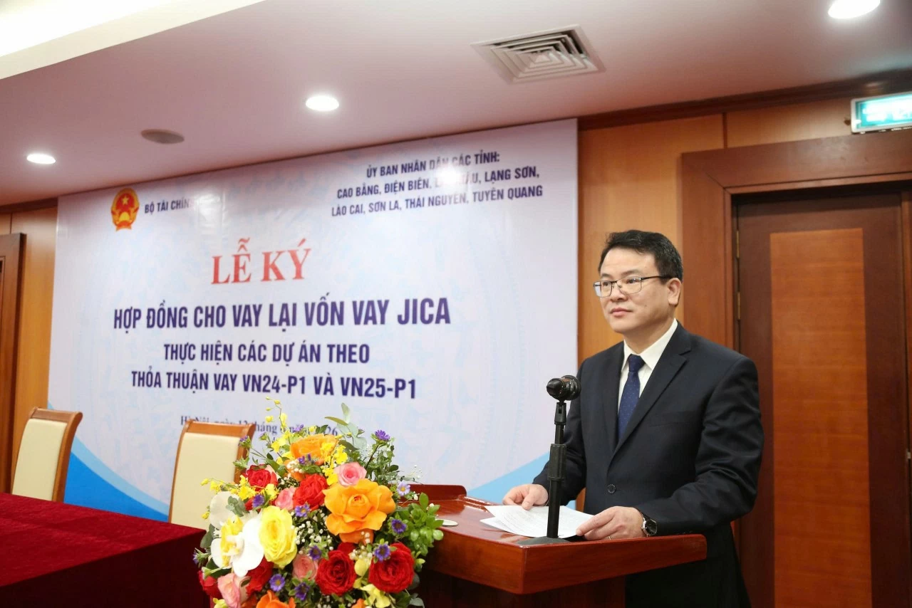Bộ Tài chính và 8 tỉnh miền núi phía Bắc ký 11 hợp đồng cho vay lại hơn 39 tỷ Yên vốn vay JICA
