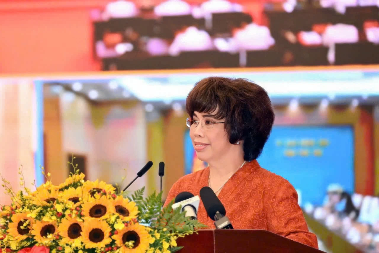Tập đoàn TH cam kết đồng hành cùng Chính phủ hiện thực hóa mục tiêu tăng trưởng 2 con số Tập đoàn TH cam kết đồng hành cùng Chính phủ hiện thực hóa mục tiêu tăng trưởng 2 con số