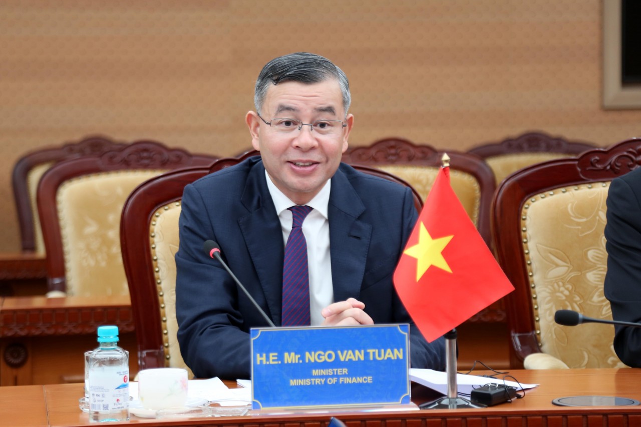 Bộ trưởng Ngô Văn Tuấn tiếp Đại sứ, Trưởng phái đoàn EU tại Việt Nam Julien Guerrier Bộ trưởng Ngô Văn Tuấn tiếp Đại sứ, Trưởng phái đoàn EU tại Việt Nam Julien Guerrier