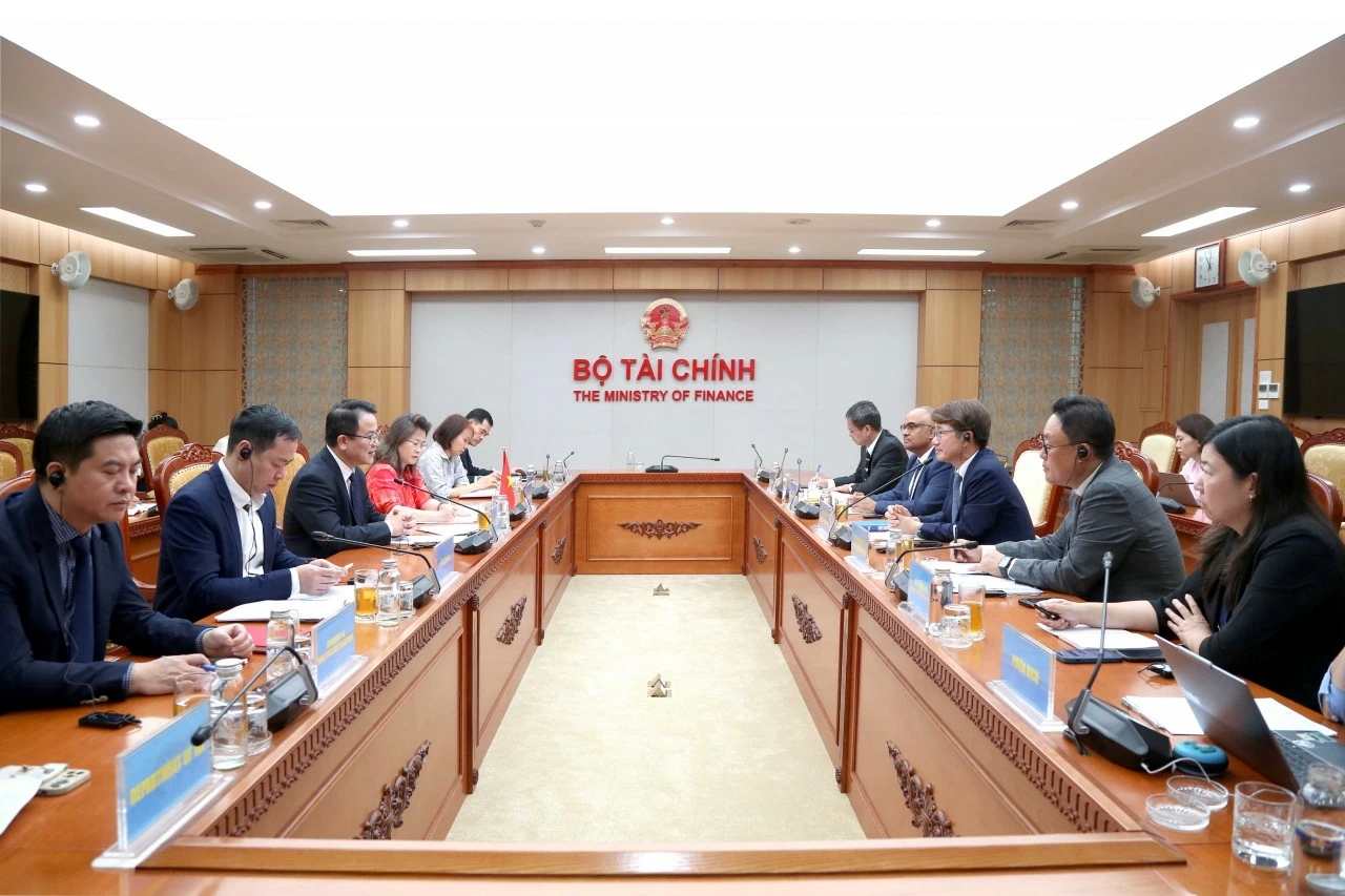 Việt Nam mong muốn mở rộng hợp tác với ADB trong các dự án hạ tầng quy mô lớn Việt Nam mong muốn mở rộng hợp tác với ADB trong các dự án hạ tầng quy mô lớn