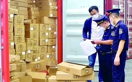 Tạo bước chuyển quản lý hải quan đối với hàng hóa chuyển phát nhanh quốc tế