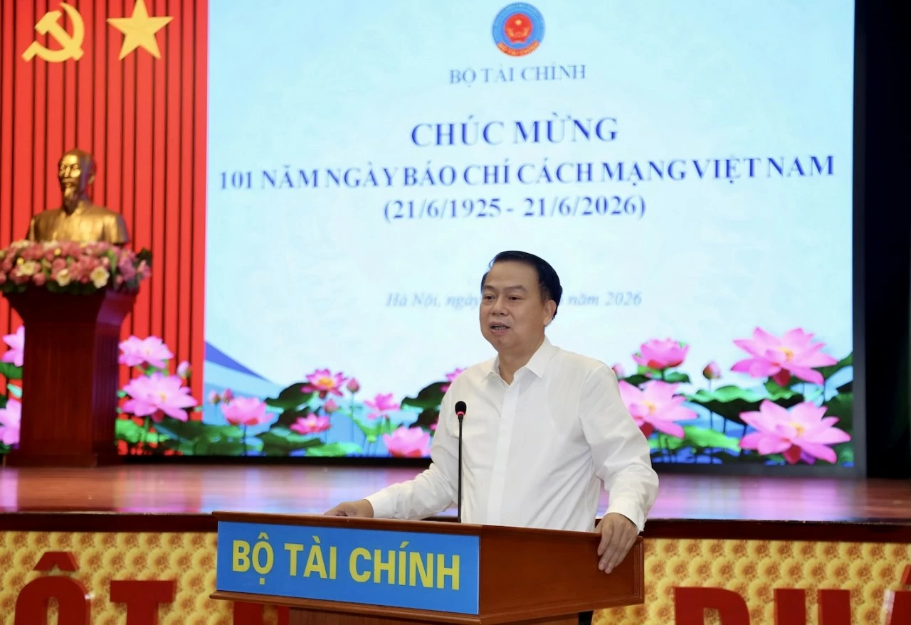 Tăng trưởng hai con số: Không có kịch bản thấp hơn