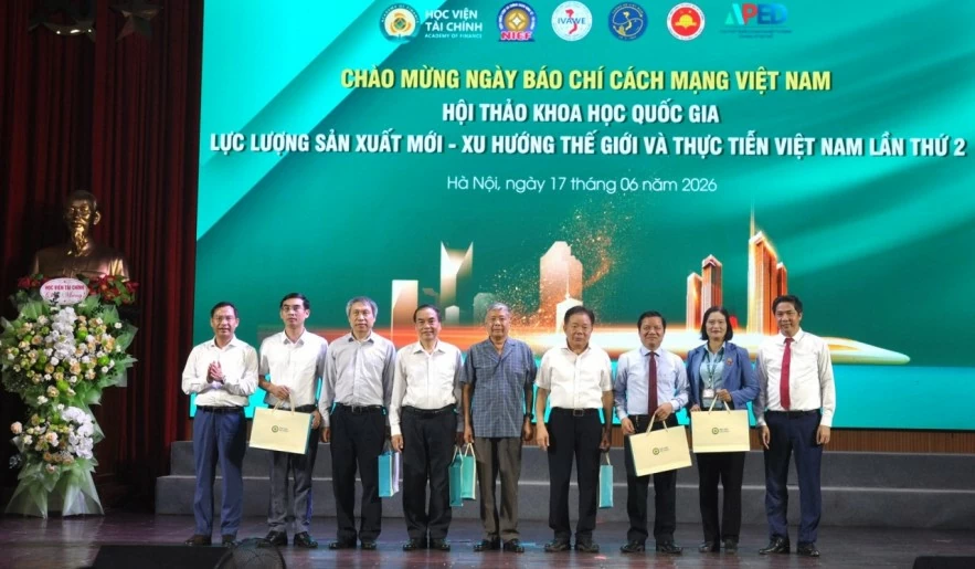 Thứ trưởng Cao Anh Tuấn: Phát triển lực lượng sản xuất mới, đáp ứng mục tiêu phát triển nhanh và bền vững