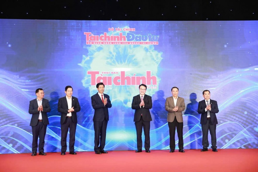 Truyền thông chính sách - một mắt xích của quá trình phát triển Truyền thông chính sách - một mắt xích của quá trình phát triển